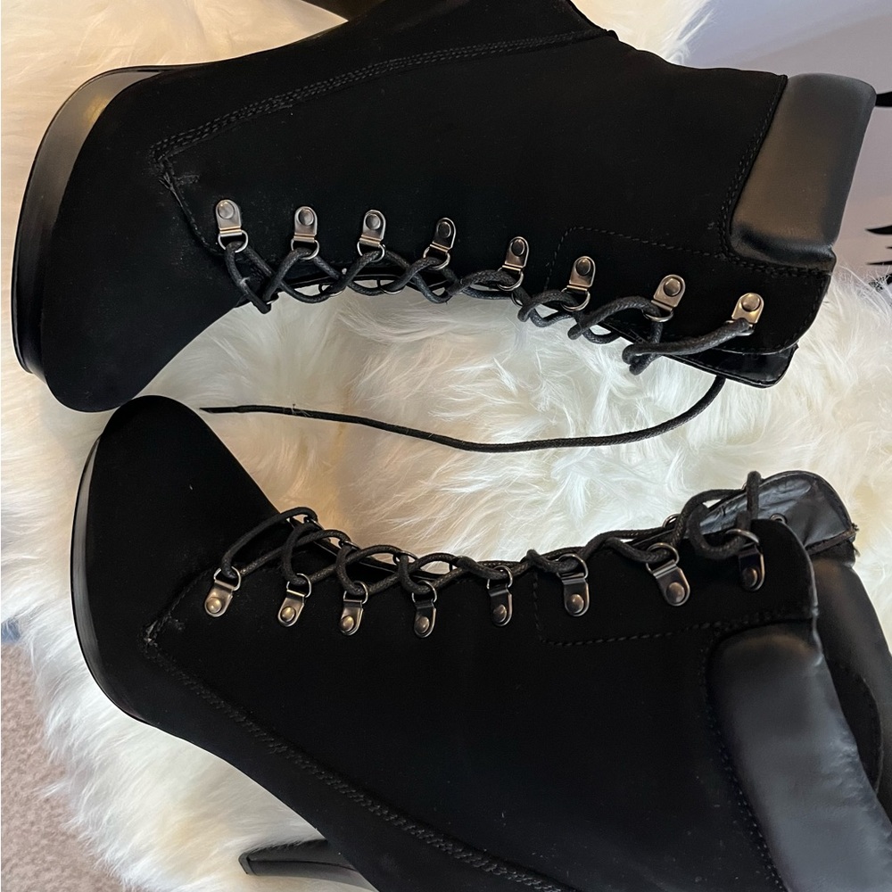 Black high heel laced up pumps